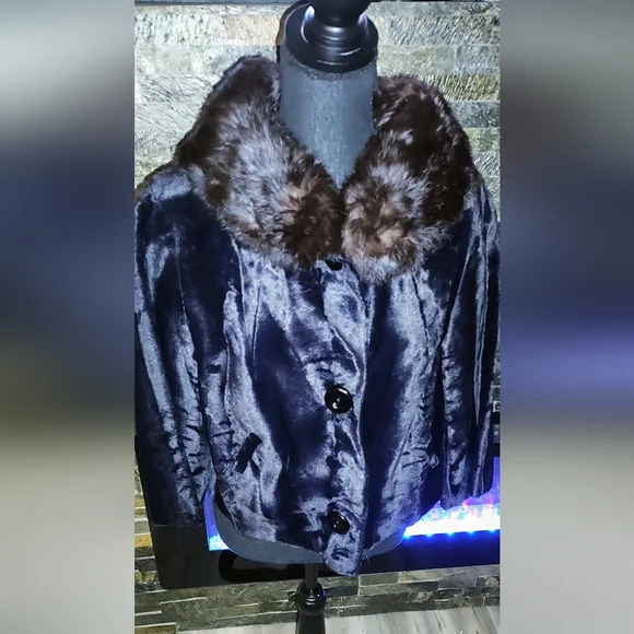 Elegant Black Fur Jacket With Mink Collar Size L WPL 9348 - Picture 1 of 6